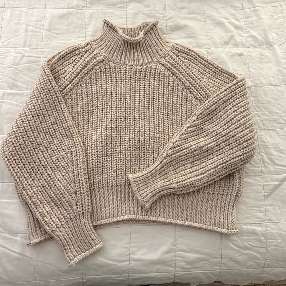 H&M sweater